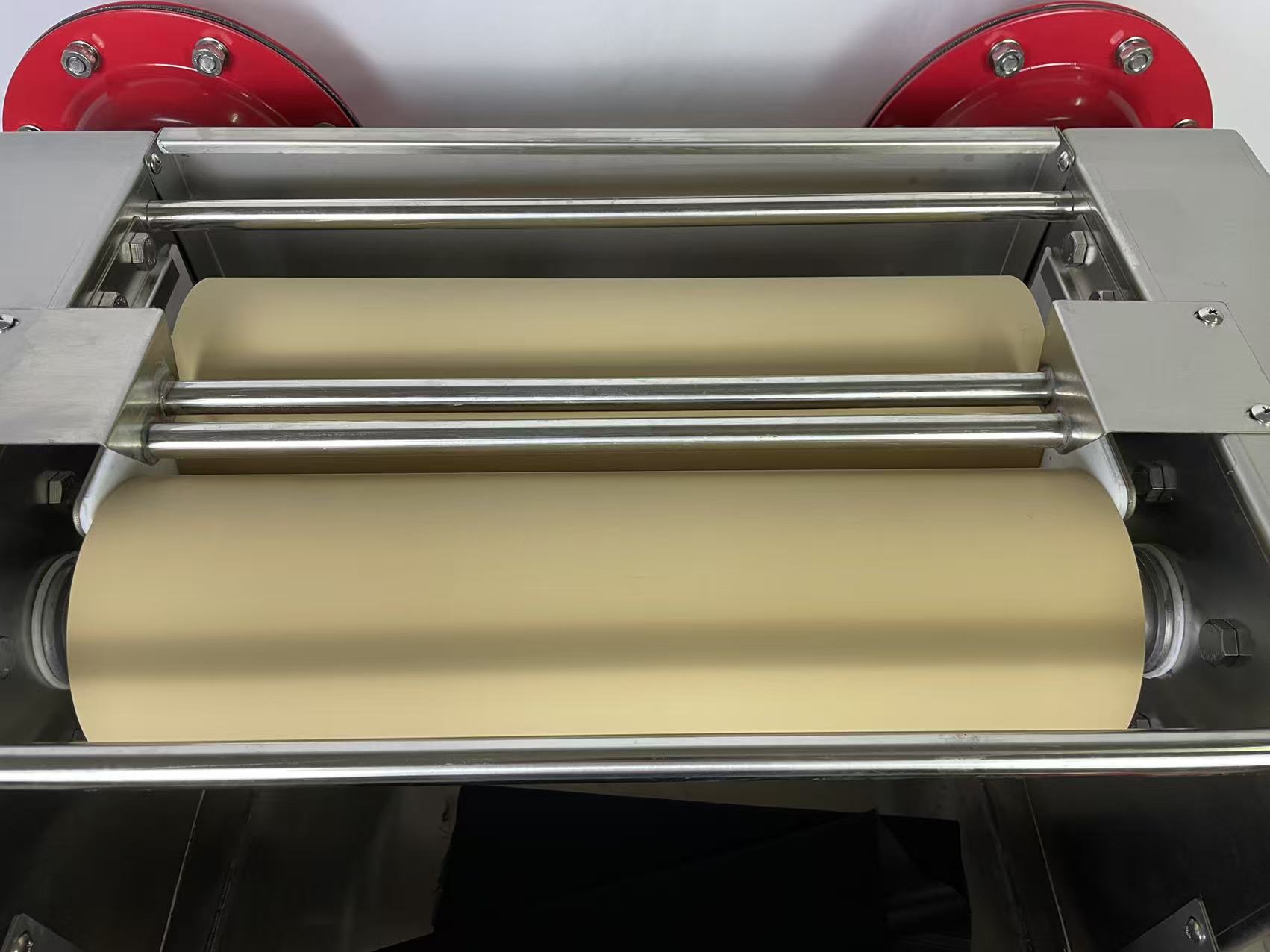 Horizontal lab padder